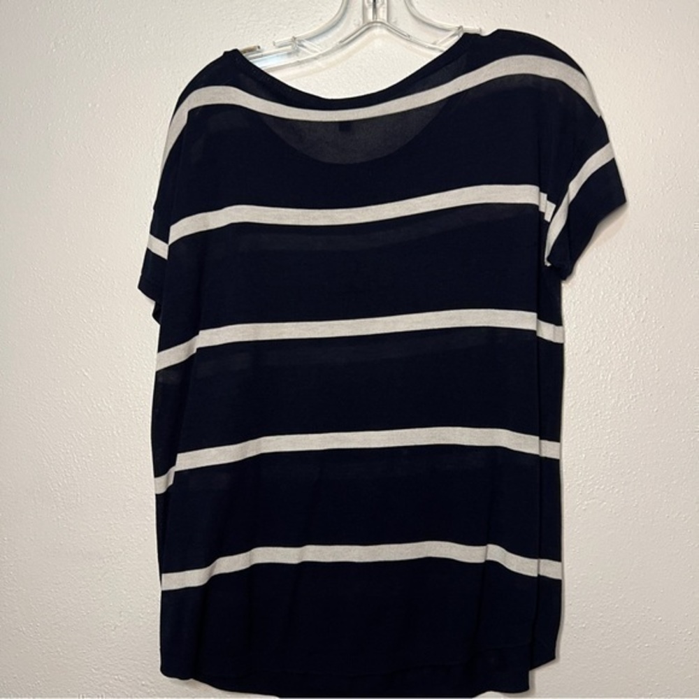 Talbots navy & white striped capped sleeved pullover, Sz Med Petite. Preowned.